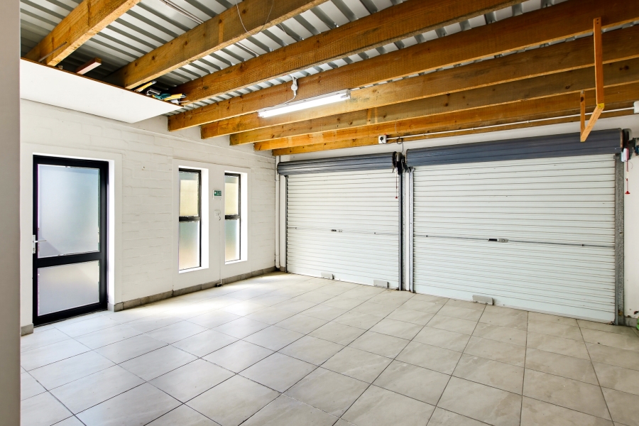 4 Bedroom Property for Sale in Croydon Vineyard Estate Western Cape